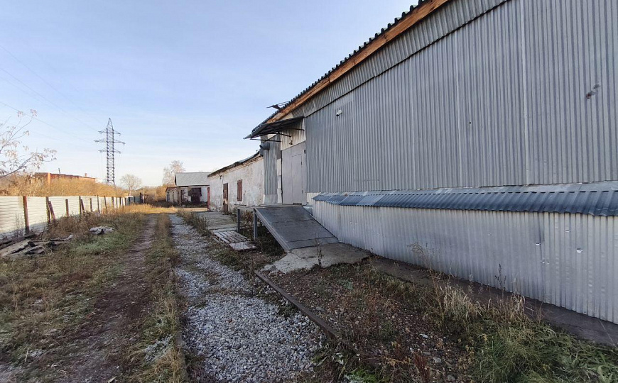 555 м² в современном городском пространстве фото