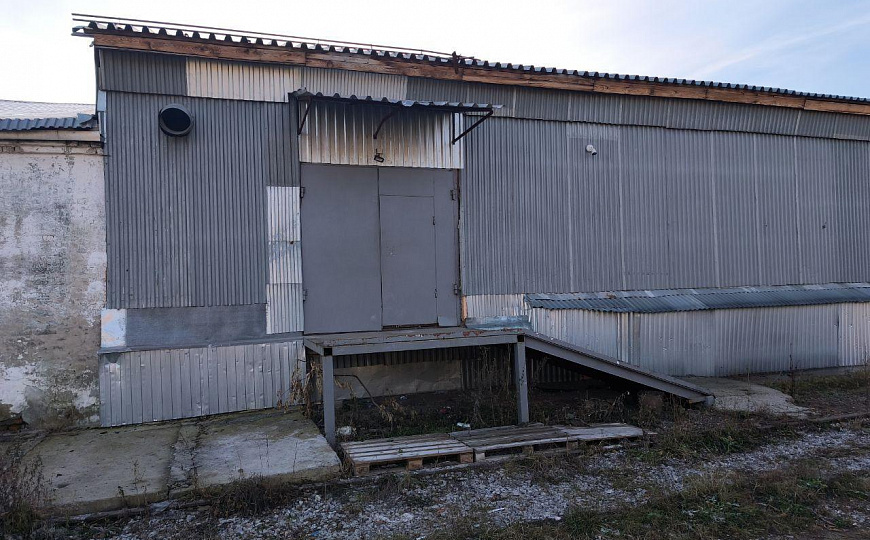 555 м² в современном городском пространстве фото