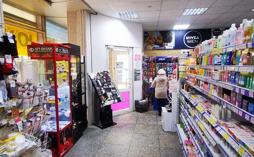 помещение с витринами, аптека, магазин, салон, 90 м² фото