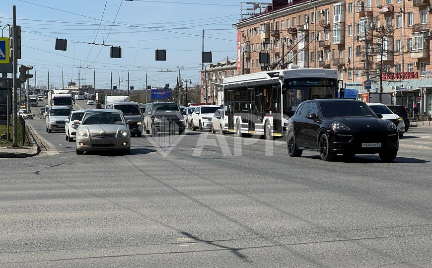 Свободного назначения/Высокий трафик/Голубой огонёк/136м² фото