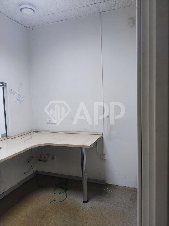 Свободного назначения/Высокий трафик/Голубой огонёк/136м² фото