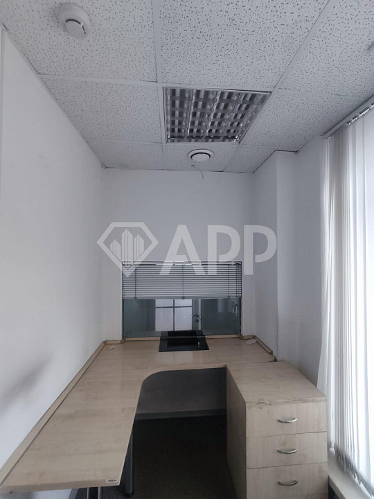 Свободного назначения/Высокий трафик/Голубой огонёк/136м² фото