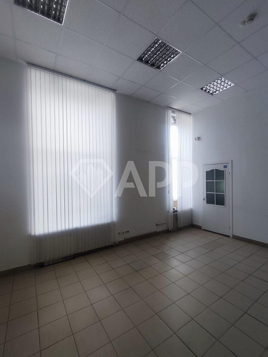 Свободного назначения/Голубой огонёк/1 линия/очень высокий трафик/50м² фото