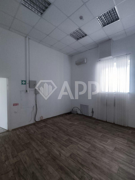 Свободного назначения/Голубой огонёк/1 линия/очень высокий трафик/50м² фото