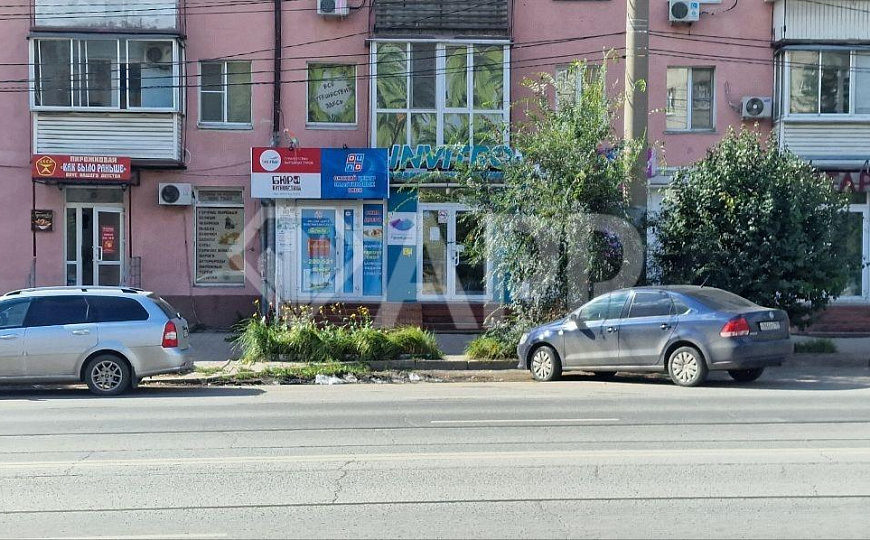 ГАБ/4 арендатора/трафик/186.5 м2 фото