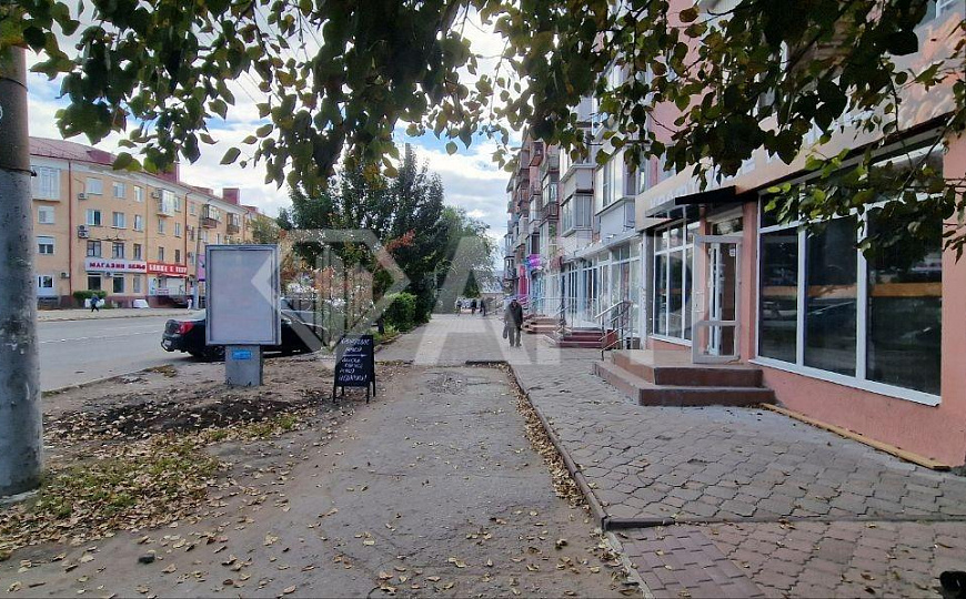 ГАБ/4 арендатора/трафик/186.5 м2 фото