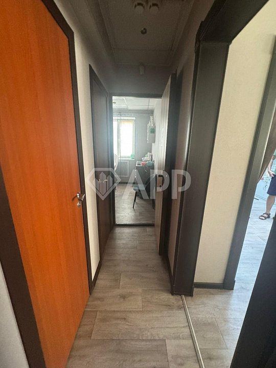 1 этаж/Жилой массив/Центр города фото