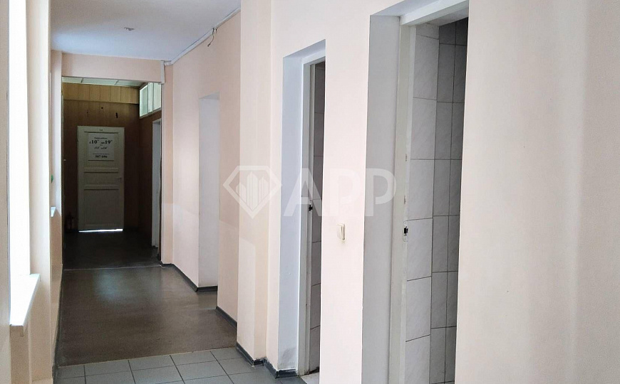 Продам 2-этажное здание, 307 м² фото