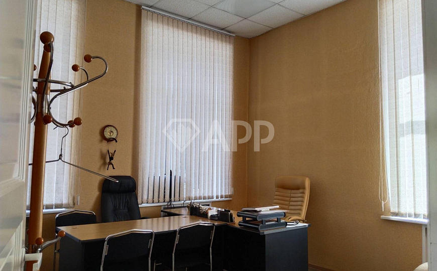 Продам 2-этажное здание, 307 м² фото