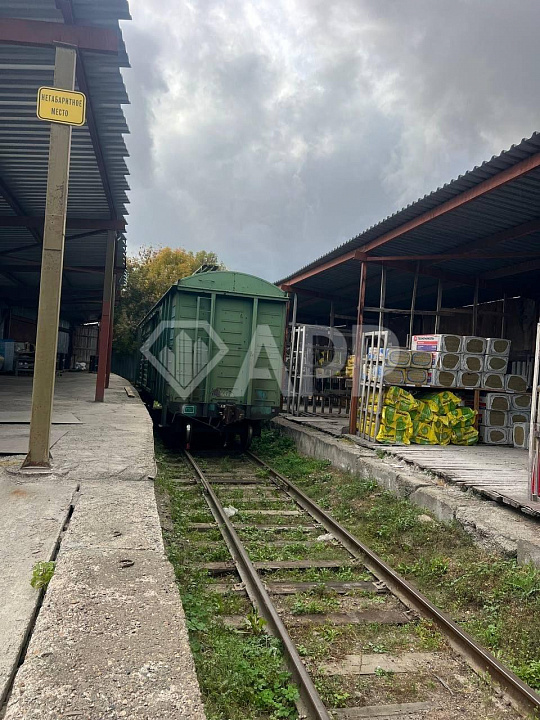 Сдаю склады с ж/д веткой фото