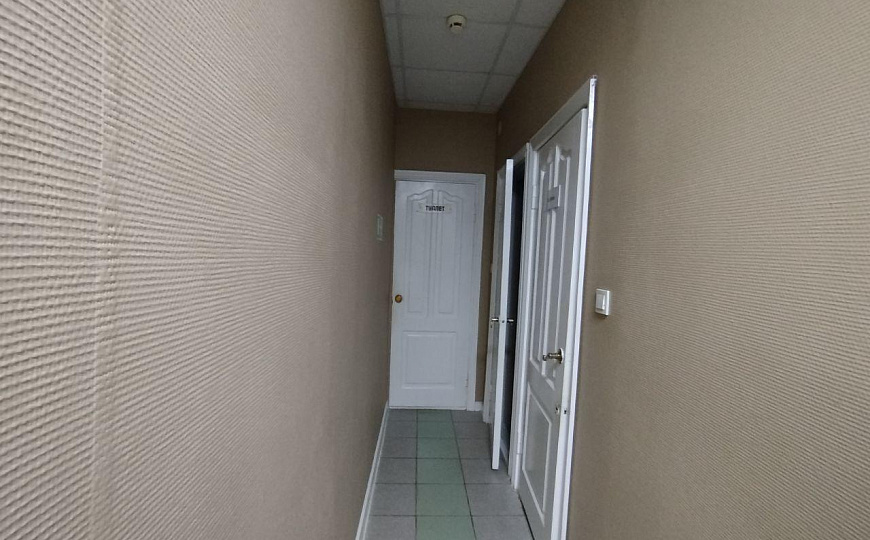 Торгово-офисное помещение 167,3 м2 фото