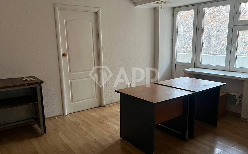 Центральное местоположение: помещение под офис или иной вид деятельности фото