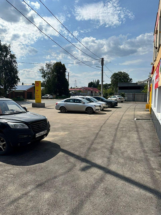 Помещение свободного назначения, 400 кв.м на 1 линии фото