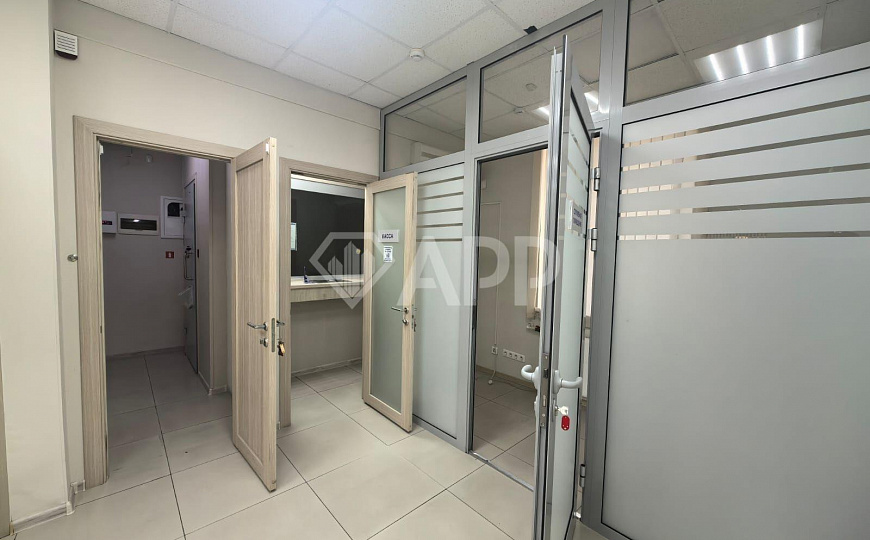 Сдам офисное помещение, 77,4 м² фото