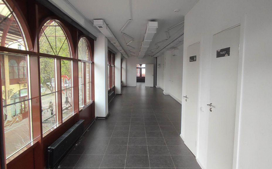 Сдам помещение  67 м² по льготной цене фото