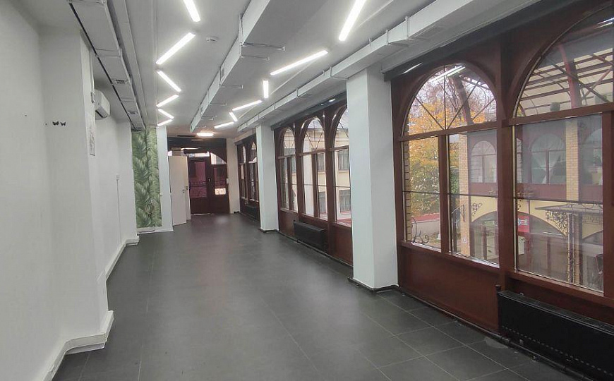 Сдам помещение  67 м² по льготной цене фото