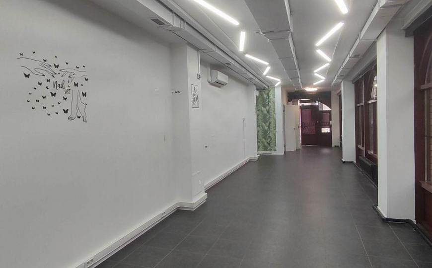 Сдам помещение  67 м² по льготной цене фото