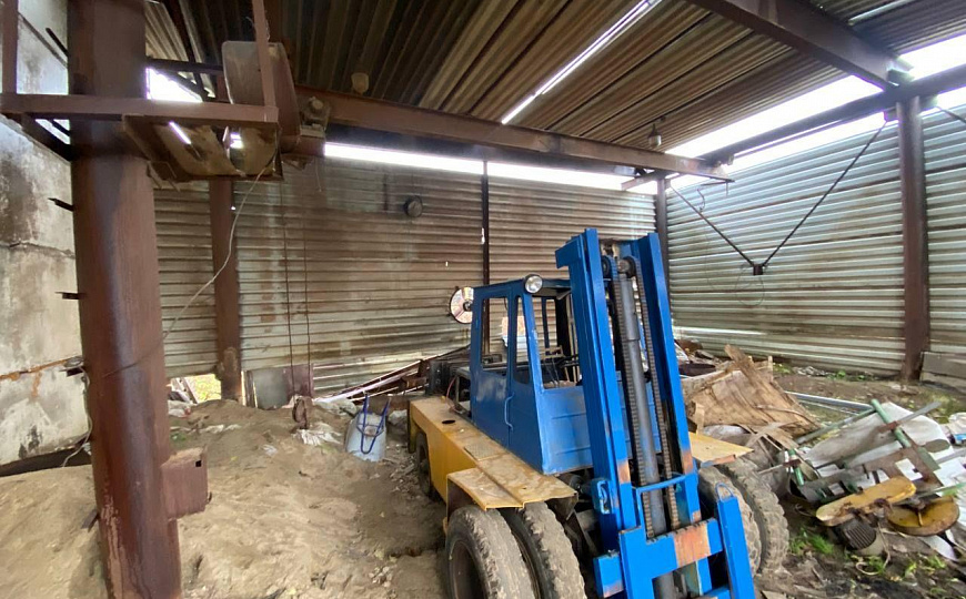 Продается производственная база 30 соток с боксом 492 кв.м фото