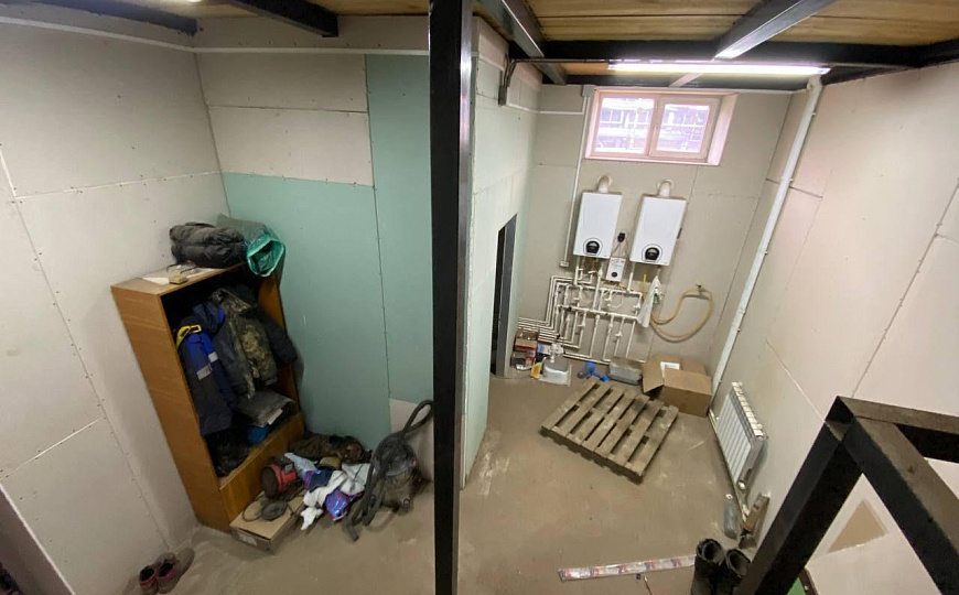 Продается производственная база 30 соток с боксом 492 кв.м фото