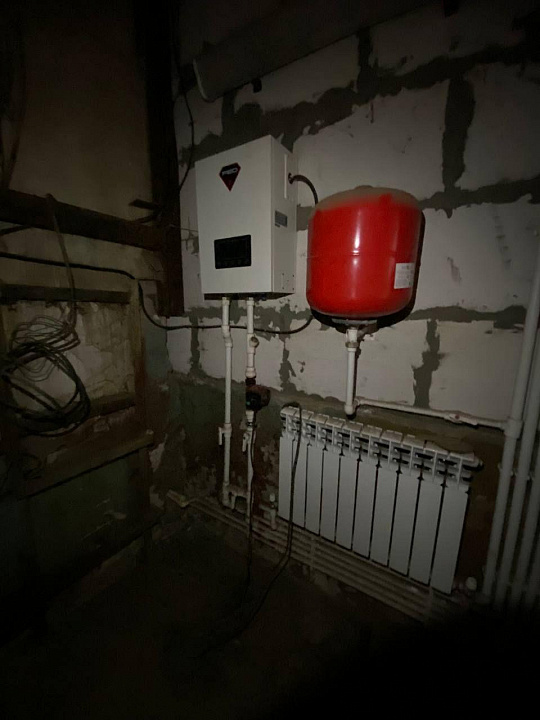 Продается производственная база 30 соток с боксом 492 кв.м фото