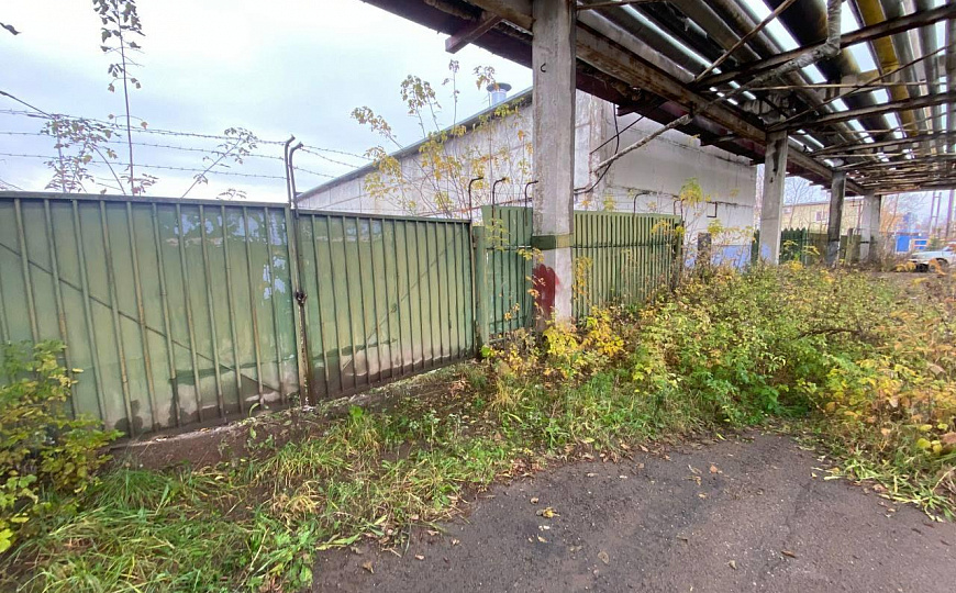 Продается производственная база 30 соток с боксом 492 кв.м фото