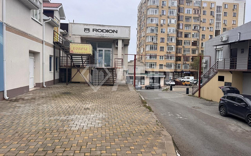 Сдам помещение свободного назначения, 270 м² фото