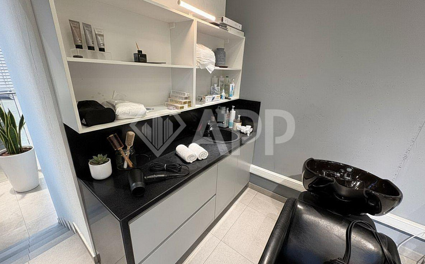 Салон красоты/ Барбер шоп/ Бьюти/ Топ Локация фото