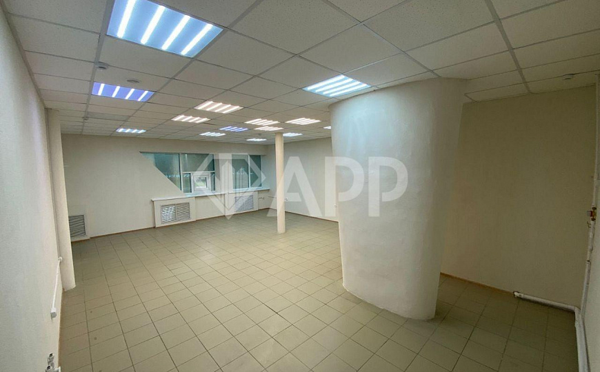 Сдается помещение свободного назначения (10 кв + 35 кв) фото