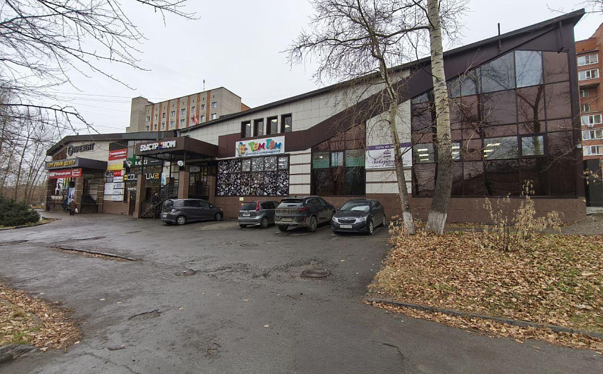 500 м² в торговом центре фото