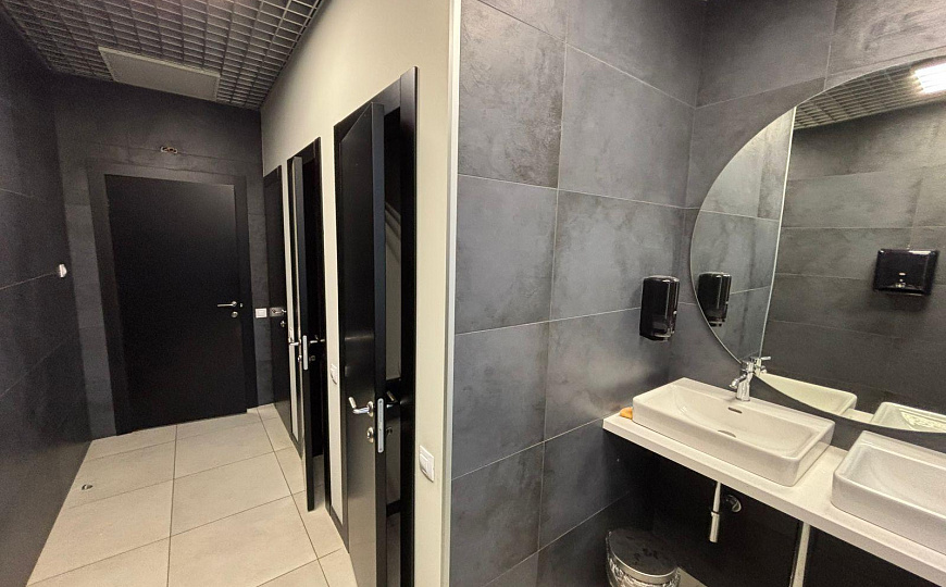 Сдам бизнес-центр/офисный центр, 400 м² фото