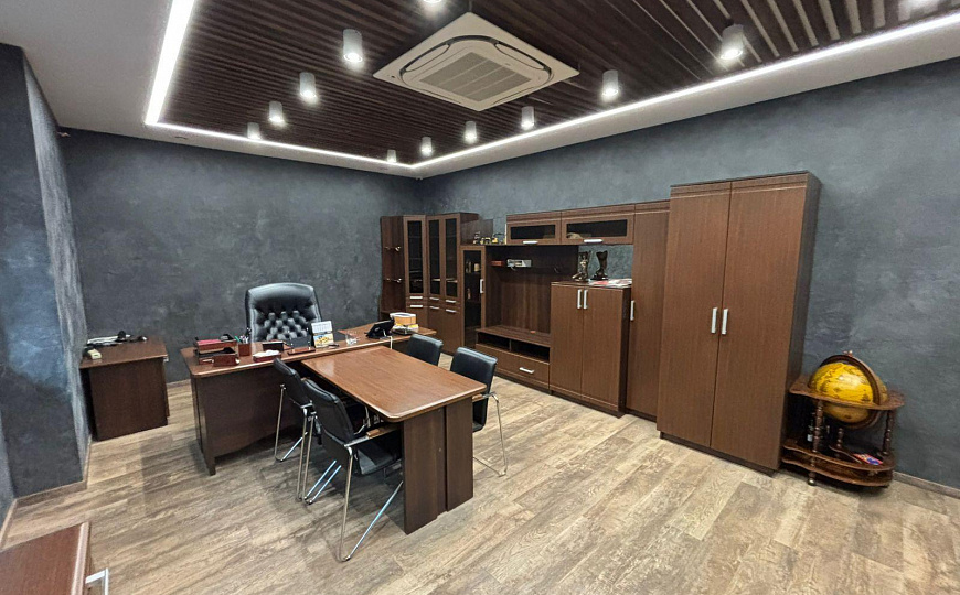 Сдам бизнес-центр/офисный центр, 400 м² фото