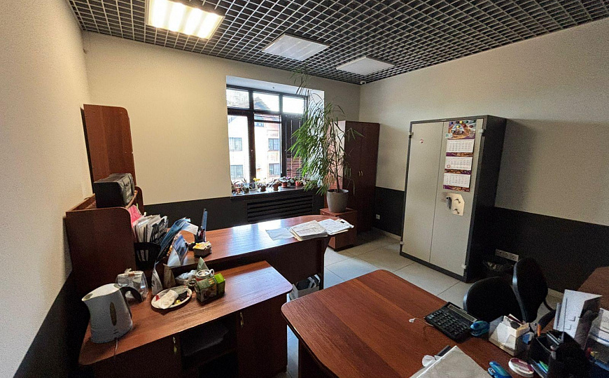 Сдам бизнес-центр/офисный центр, 400 м² фото
