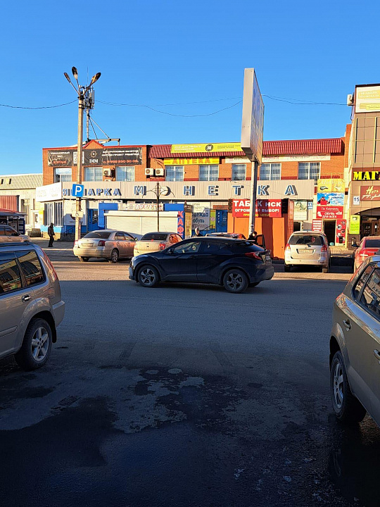 Сдам торговое помещение, 360 м² фото