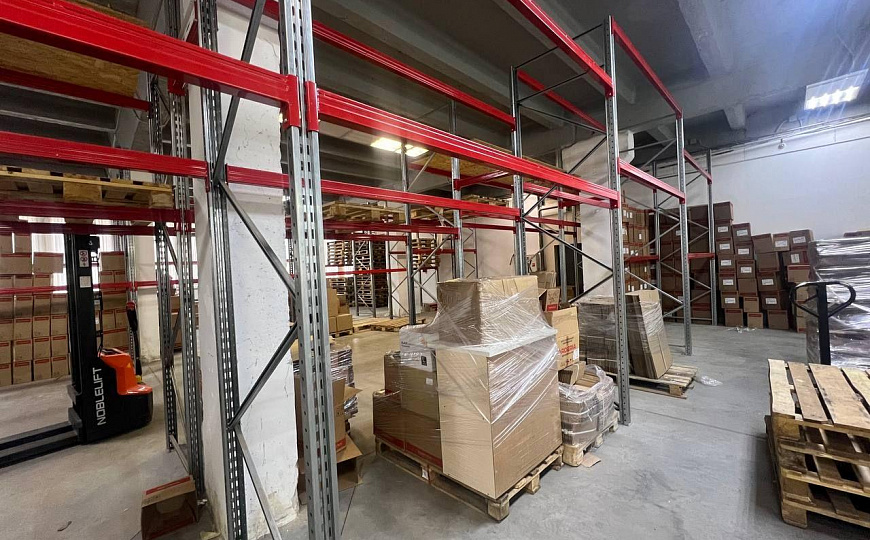 Продажа производственно-складского помещения, 1300м², 1 линия фото