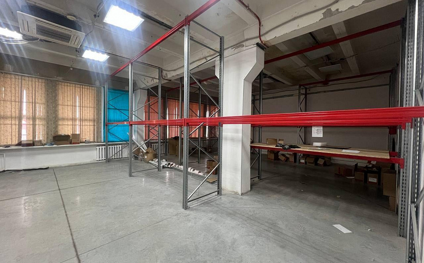 Продажа производственно-складского помещения, 1300м², 1 линия фото