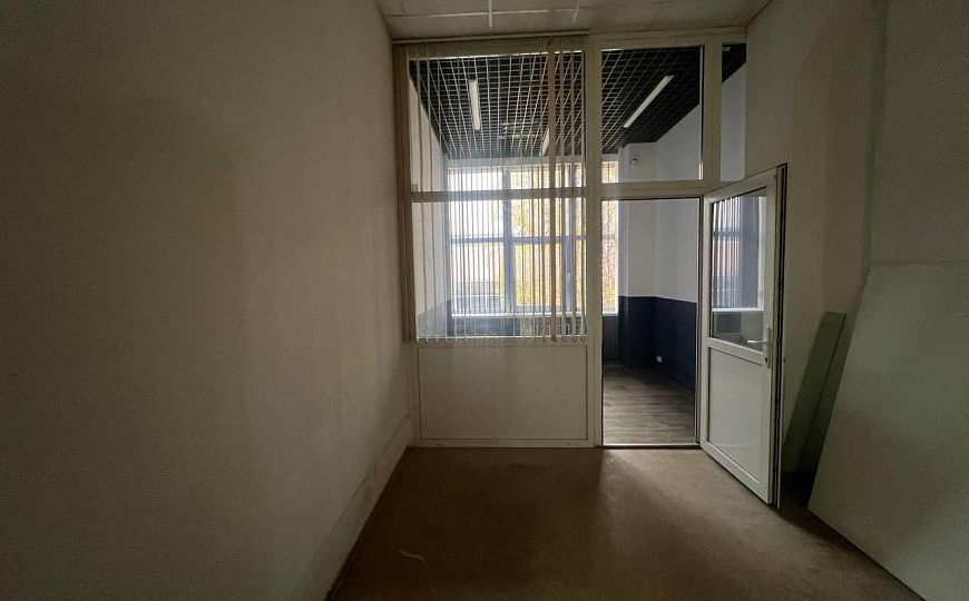 Продажа производственно-складского помещения, 1300м², 1 линия фото