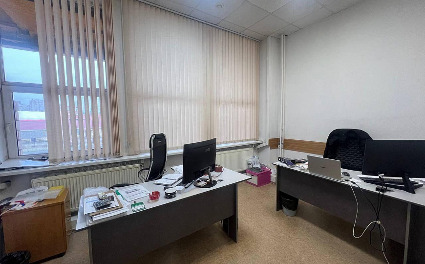 Продажа производственно-складского помещения, 1300м², 1 линия фото