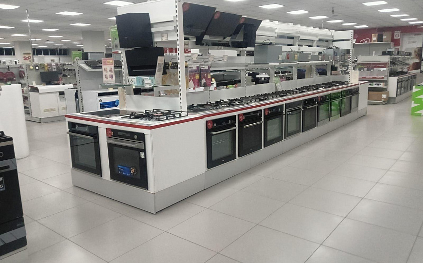 Сдам торговое помещение, 1 500 м² фото