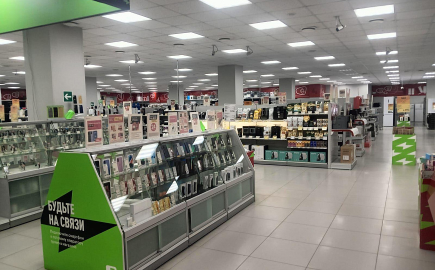 Сдам торговое помещение, 1 500 м² фото