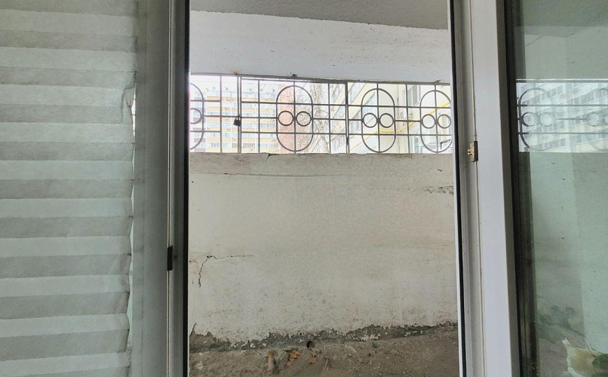 Высокий цоколь с окнами 139 м2 фото