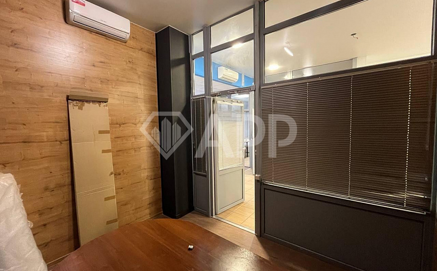 Офис/Центр/Парковка/Трафик фото