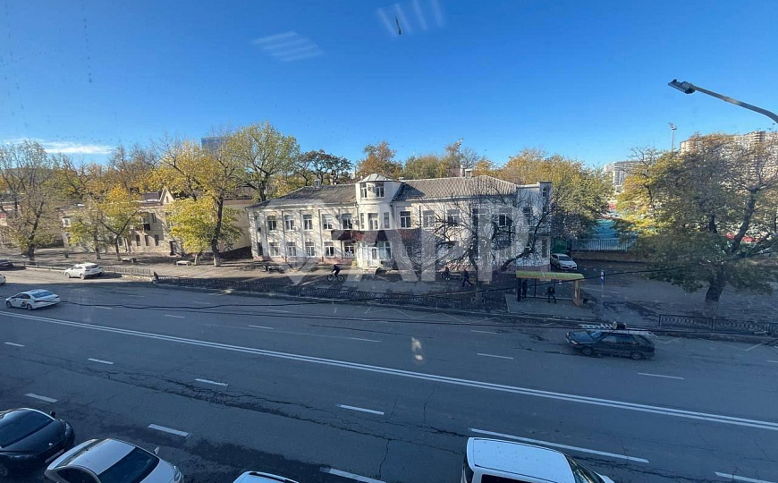 Офис/Центр/Парковка/Трафик фото