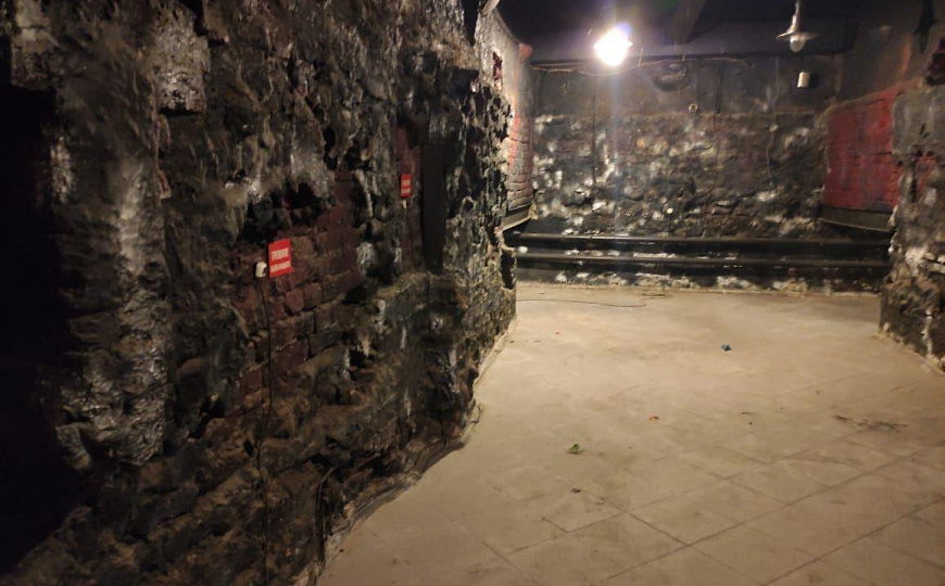 Бар, кафе, склад, 258 м2 фото