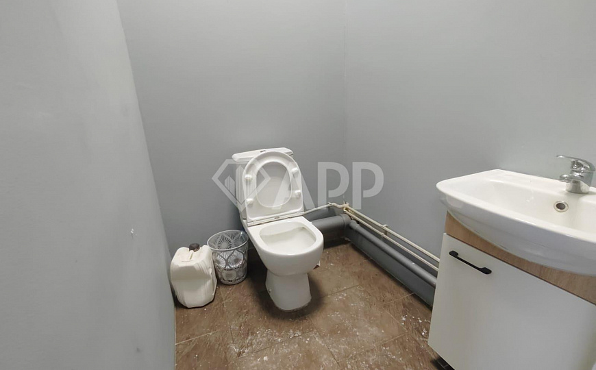 Сдаю торговое помещение, 80 м² фото