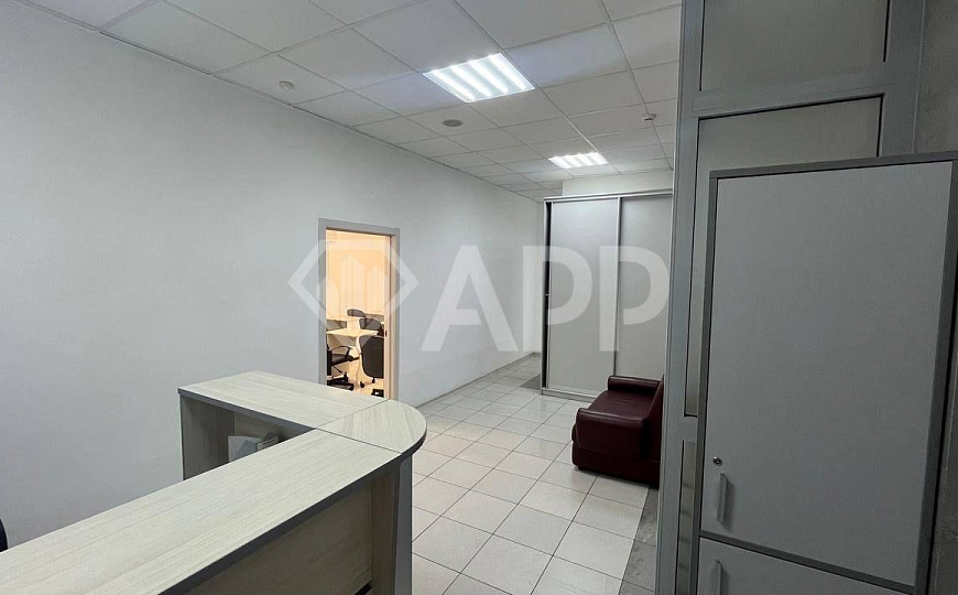 Офисные помещения 90 м² фото