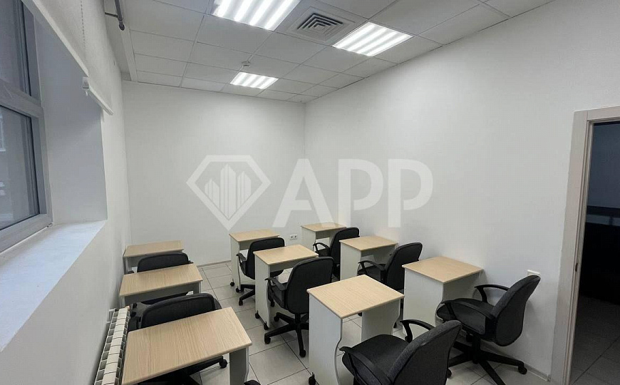 Офисные помещения 90 м² фото