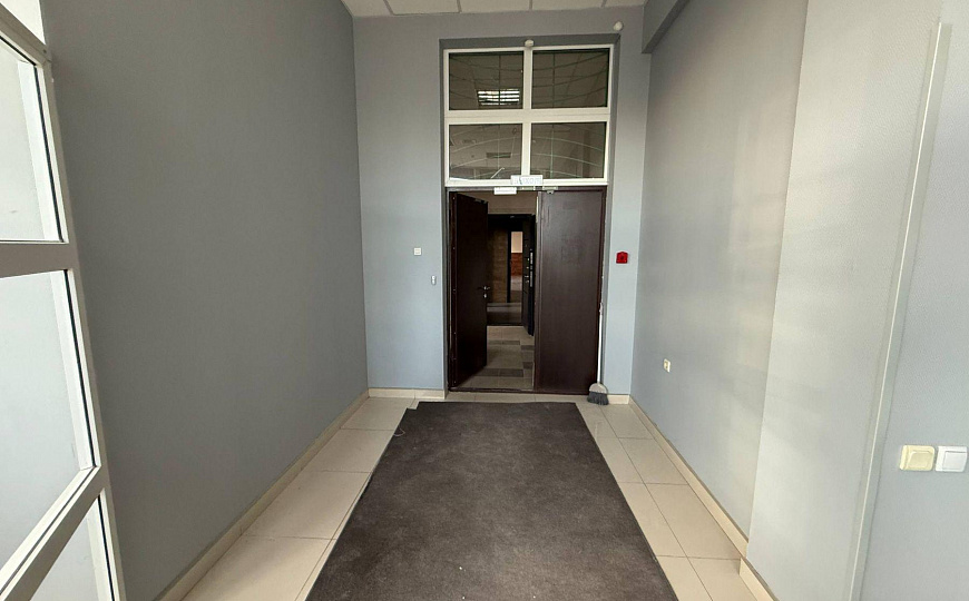 Офис 350м2/400м2/750м2 фото