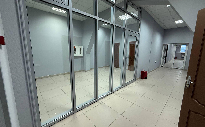 Офис 350м2/400м2/750м2 фото