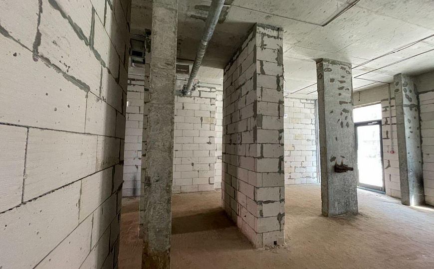 Помещение на 1 этаже в крупном ЖК, 78 м² фото