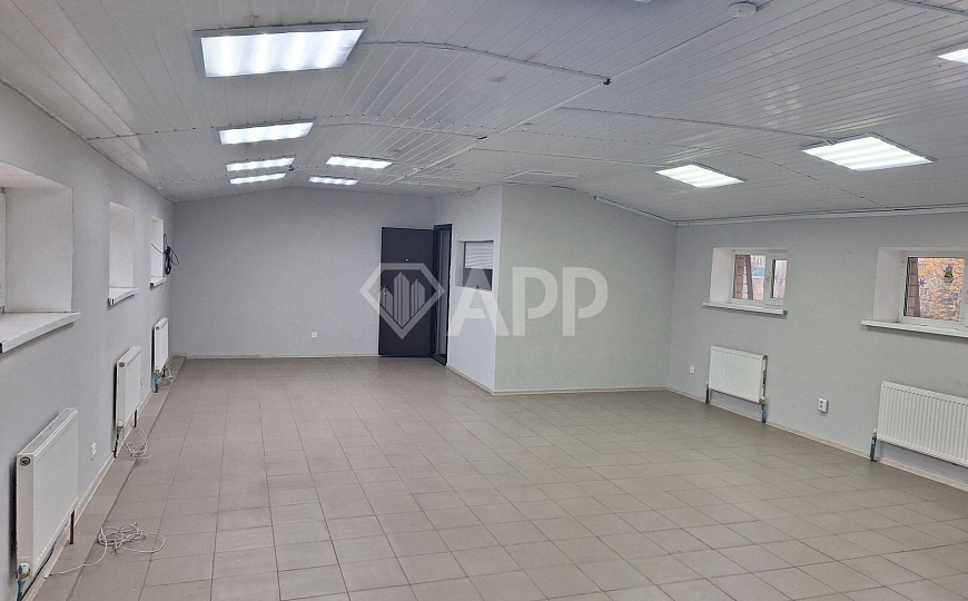 Сдам помещение на 2 этаже, 73м² фото